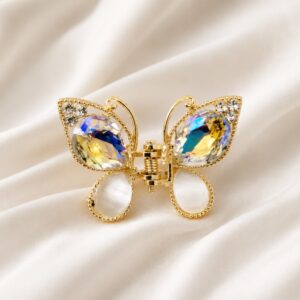Elegant Butterfly Crystal & Pearl Hair Clutcher – Gold Finish